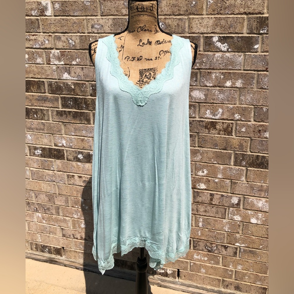 Lane Bryant Sleeping Gown Women’s Size 18/20 Turquoise Color